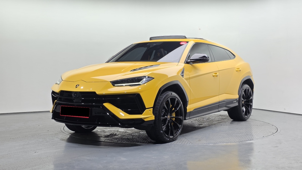 Lamborghini Urus, 2023 — купить в Казани под ключ