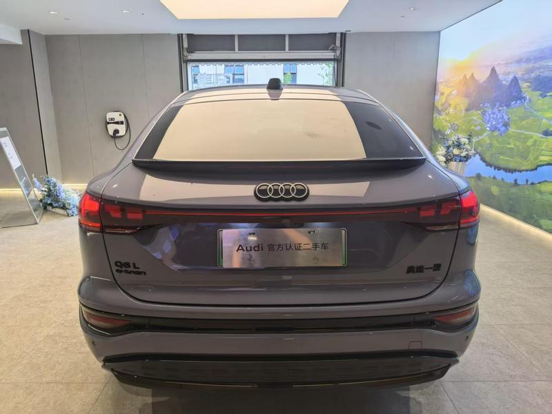 Audi Q6L e-tron Sportback, 2025 — фото 4 из 12