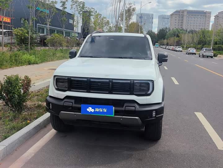 BAIC Beijing BJ40 Hybrid, 2025 — фото 2 из 9