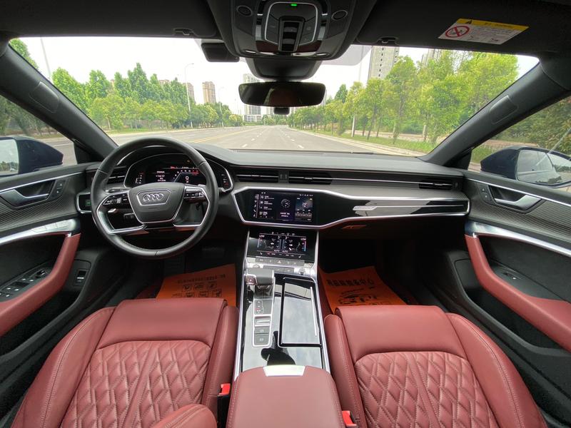 Audi A7L, 2024 — фото 8 из 12
