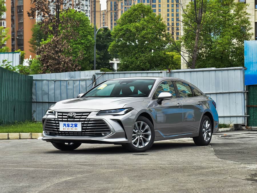 Toyota Avalon, 2026 — купить в Ульяновске под ключ