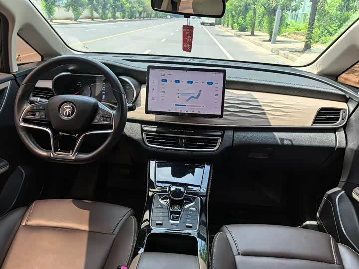 BYD Song Max Hybrid, 2022 — фото 5 из 9