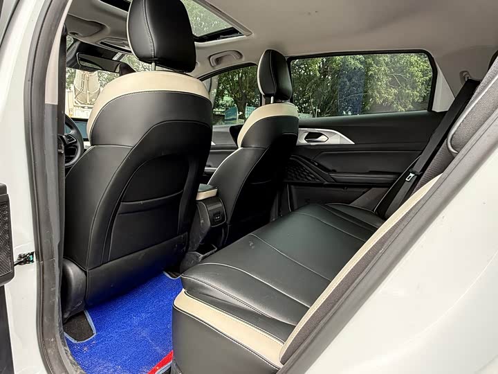 Geely Geometry E Firefly, 2022 — фото 6 из 9