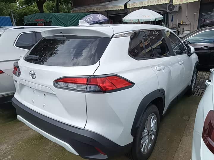 Toyota Corolla Cross, 2023 — фото 7 из 9
