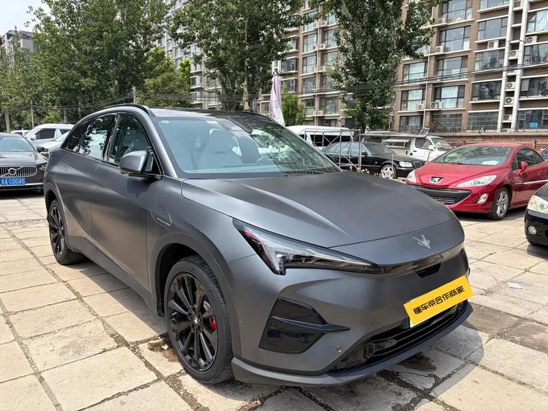 BAIC Arcfox Alpha T5, 2023 — фото 3 из 11