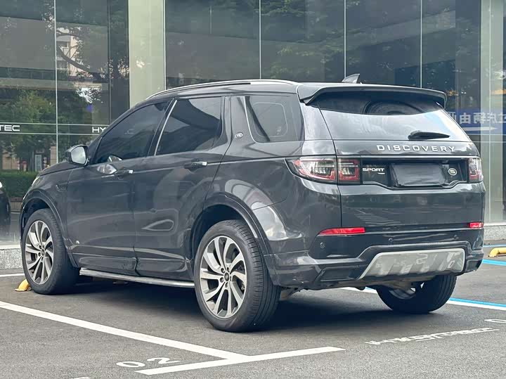 Land Rover Discovery Sport, 2022 — фото 6 из 9