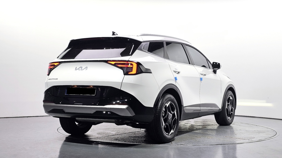 Kia Sportage, 2024 — фото 2 из 12