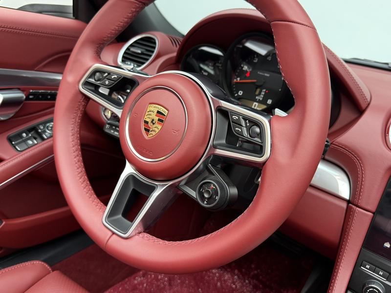 Porsche 718, 2025 — фото 12 из 12