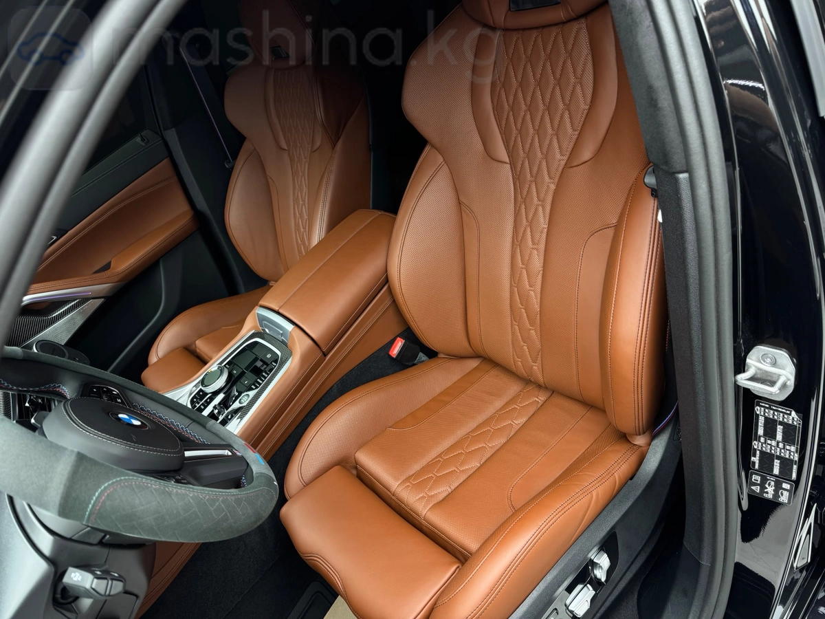 BMW X6, 2024 — фото 8 из 12