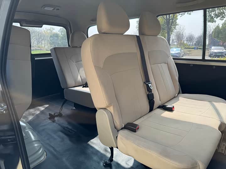 Dongfeng Forthing Lingzhi M5, 2023 — фото 7 из 9