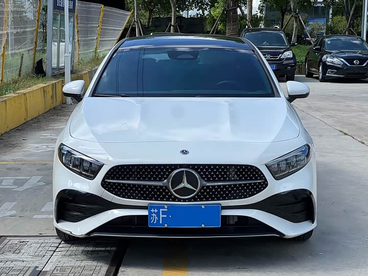 Mercedes-Benz A-Class, 2024 — фото 2 из 9