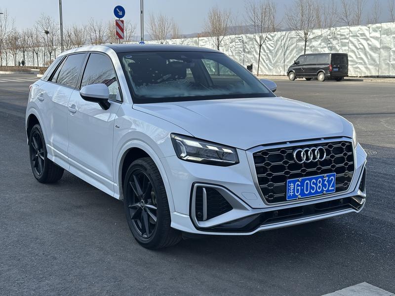 Audi Q2L, 2023 — фото 3 из 11