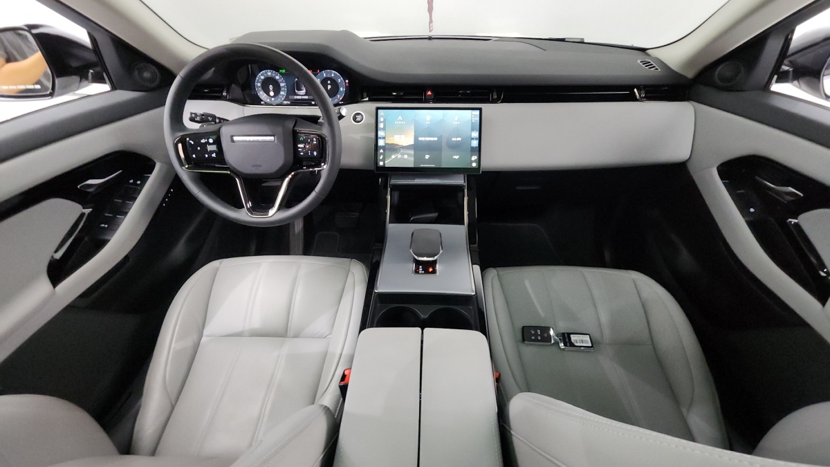 Land Rover Range Rover Evoque, 2024 — фото 7 из 12