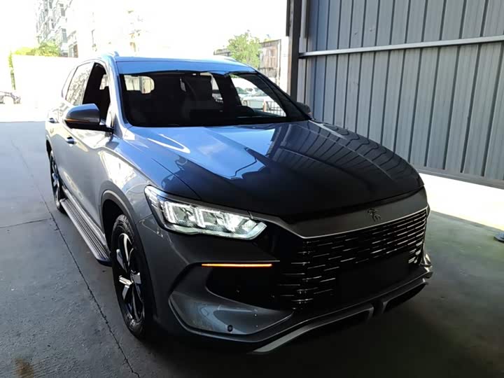 BYD Song Pro Hybrid, 2023 — фото 4 из 9