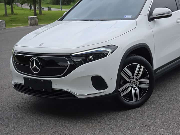 Mercedes-Benz EQA, 2023 — фото 3 из 9