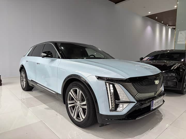 Cadillac Lyriq, 2023 — фото 2 из 9