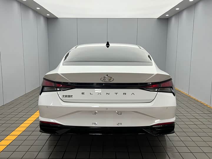 Hyundai Elantra N line, 2022 — фото 5 из 9