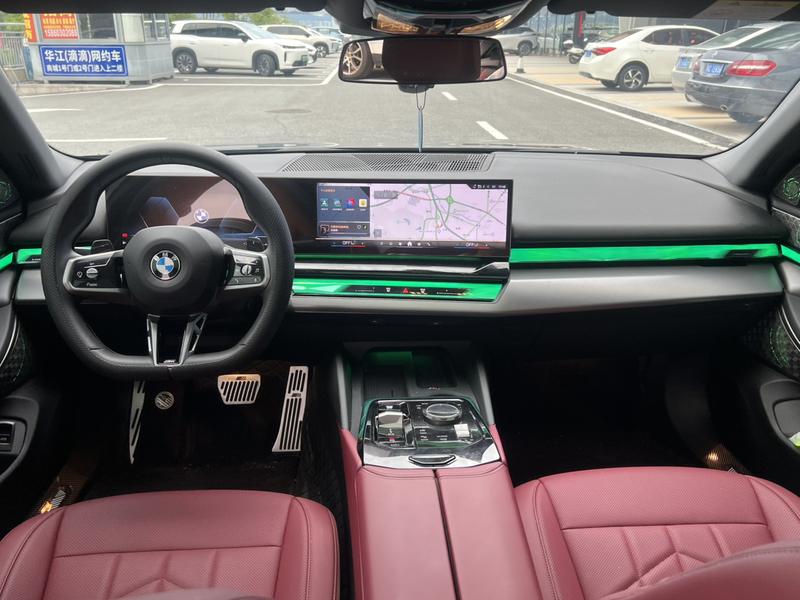 BMW 5 Series, 2025 — фото 5 из 9