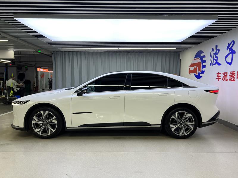 Mazda EZ-6, 2025 — фото 4 из 12