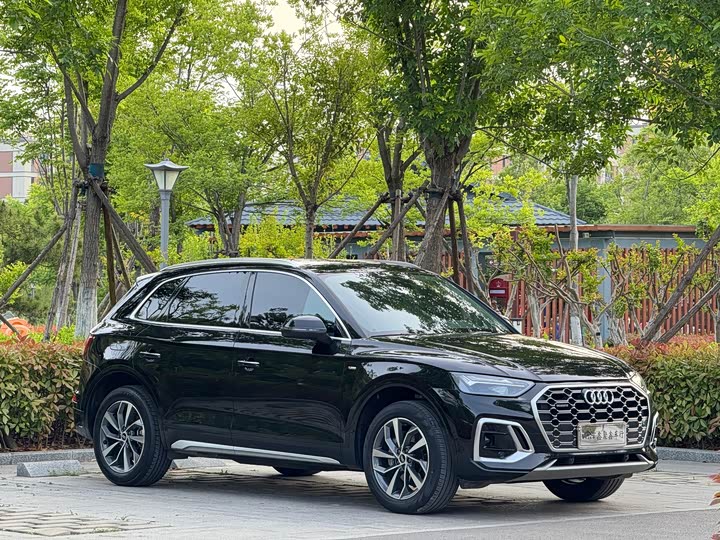 Audi Q5L, 2023 — фото 3 из 9