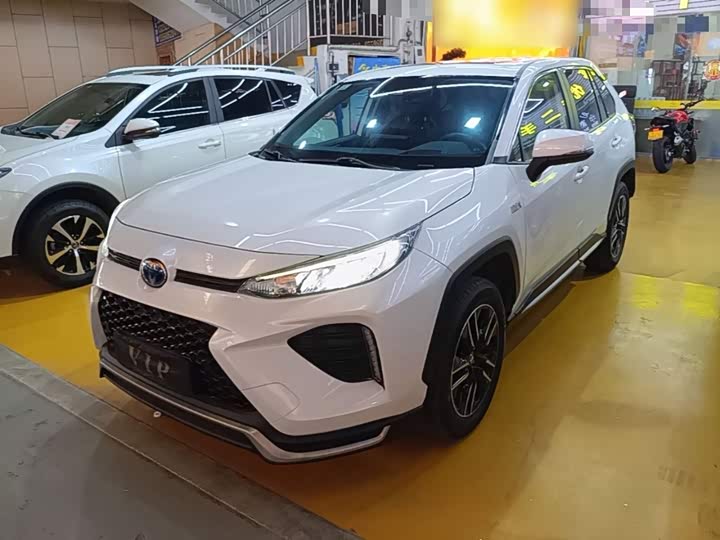 Toyota Wildlander Hybrid, 2022 — купить в Белгороде под ключ