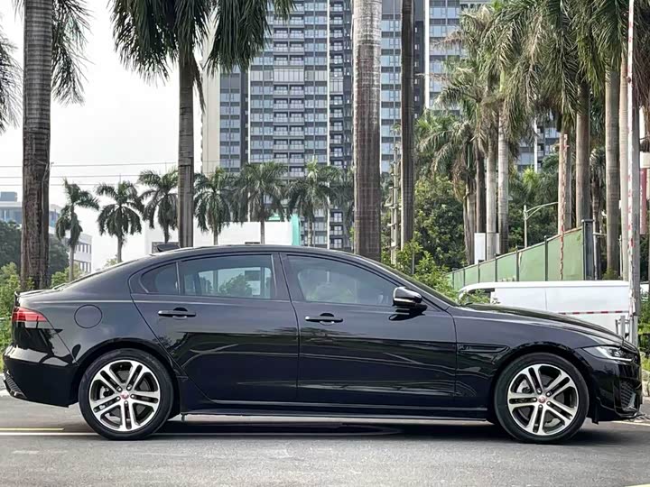 Jaguar XE L, 2022 — фото 4 из 9