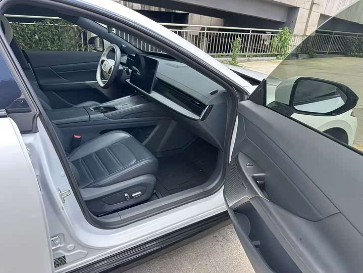 Dongfeng Yipai eπ 007, 2024 — фото 5 из 9