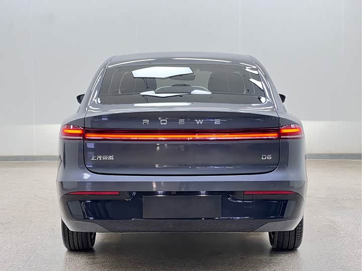 Roewe D6, 2025 — фото 6 из 9