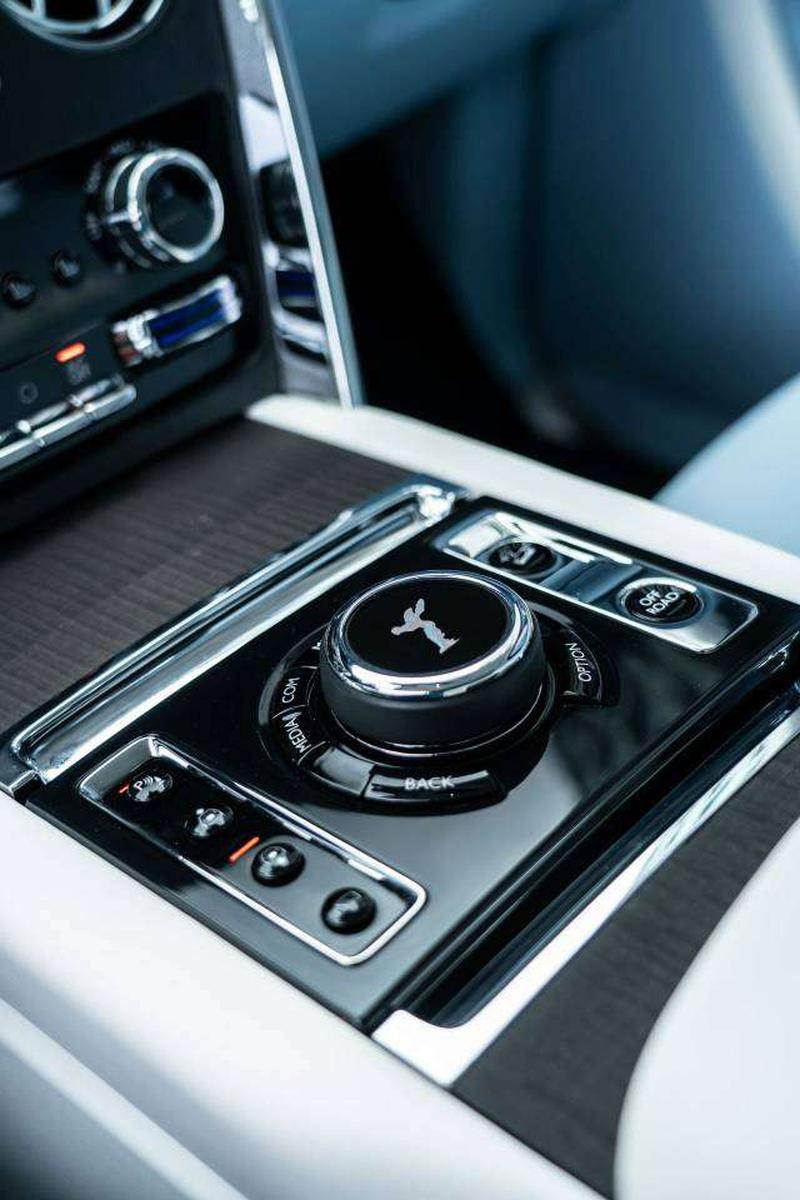 Rolls-Royce Cullinan, 2023 — фото 8 из 10