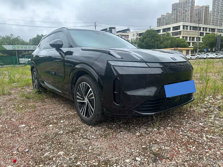 Lynk & Co 08 EM-P Hybrid, 2024 — фото 3 из 9