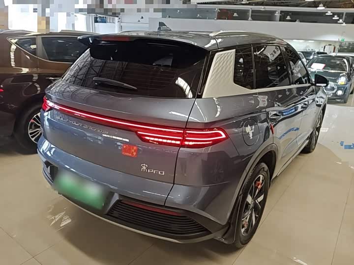 BYD Song Pro Hybrid, 2023 — фото 7 из 9