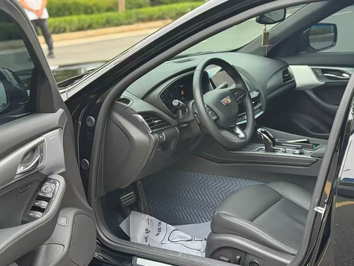 Cadillac CT5, 2022 — фото 4 из 9