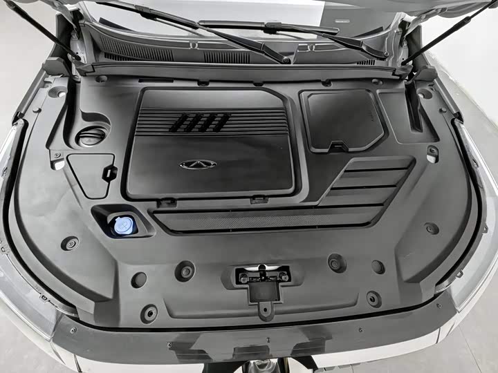 Chery Tiggo 8 Pro Hybrid, 2023 — фото 6 из 9