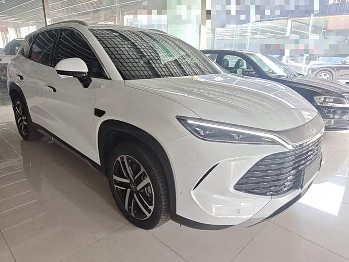 BYD Song L DM-i Hybrid, 2025 — фото 4 из 9