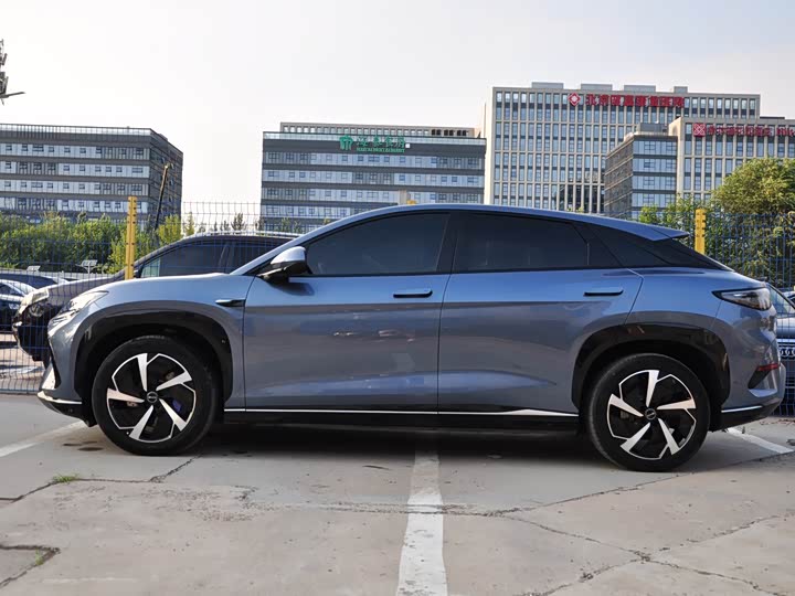 BYD Sea Lion 07 EV, 2024 — фото 3 из 9