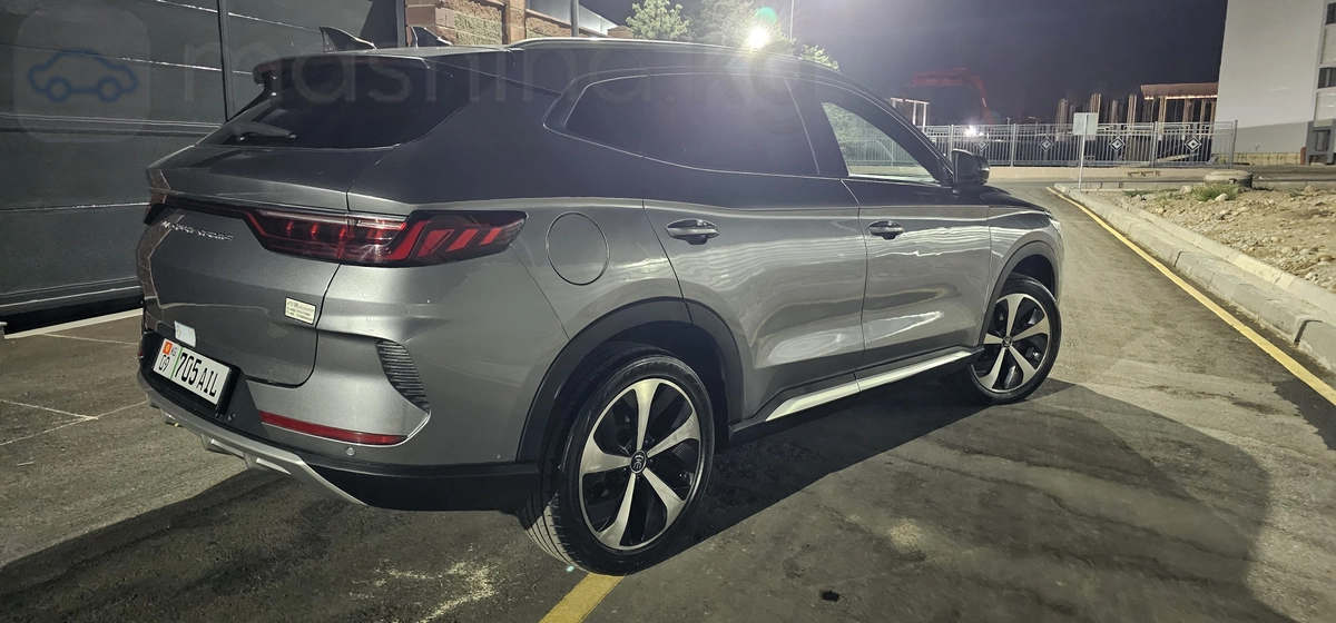 BYD Song Plus, 2021 — фото 7 из 7
