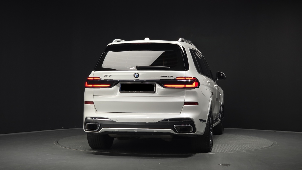 BMW X7, 2023 — фото 4 из 12
