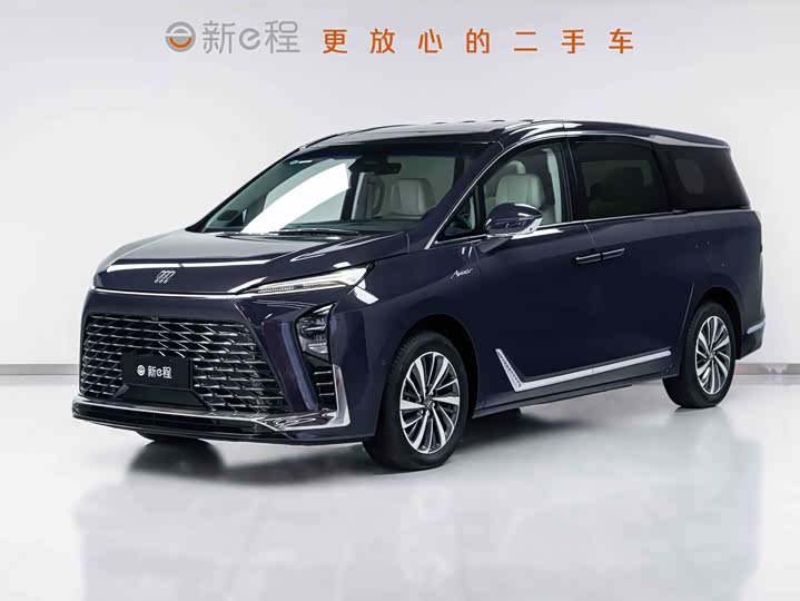 Buick GL8 Hybrid, 2025 — купить в Уфе под ключ