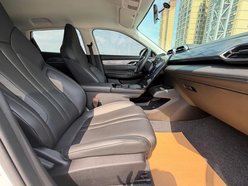 Dongfeng Aeolus Sky EV01, 2024 — фото 11 из 12