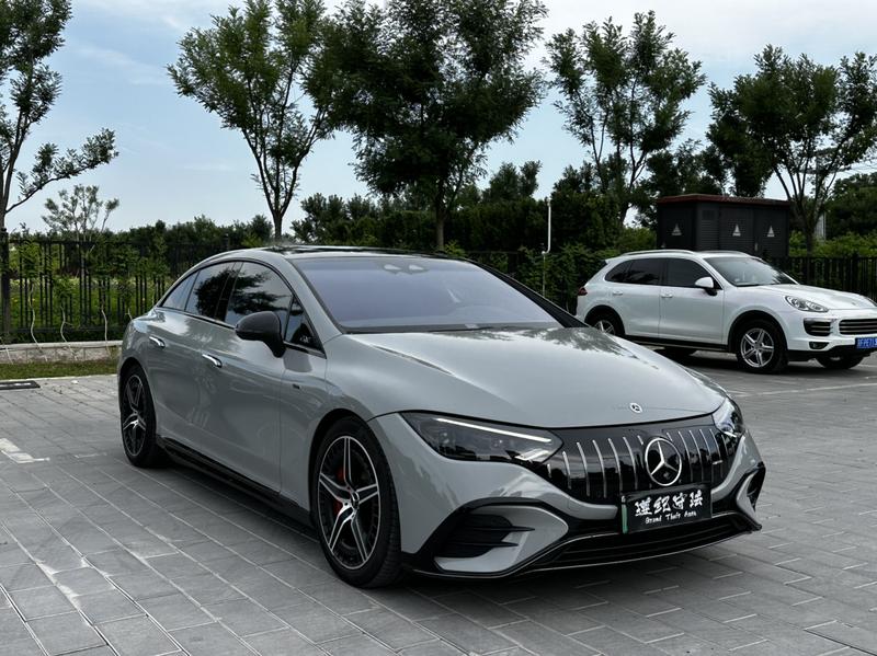 Mercedes-Benz EQE AMG, 2023 — фото 3 из 10