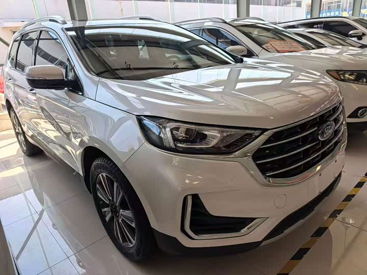Ford Edge, 2022 — фото 3 из 9