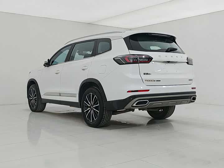 Chery Tiggo 8 Plus Hybrid, 2022 — фото 5 из 9