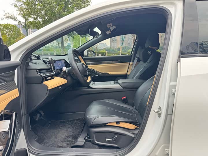 Geely Galaxy L6, 2023 — фото 6 из 9