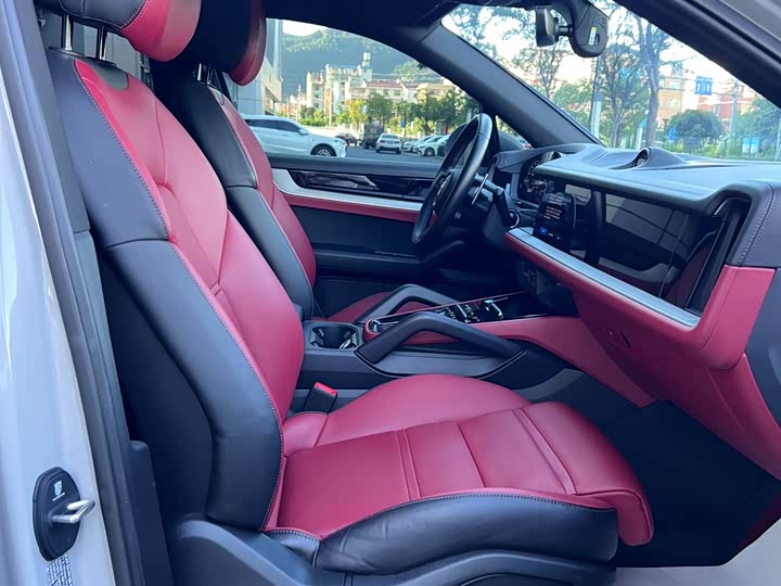 Porsche Cayenne, 2023 — фото 4 из 9