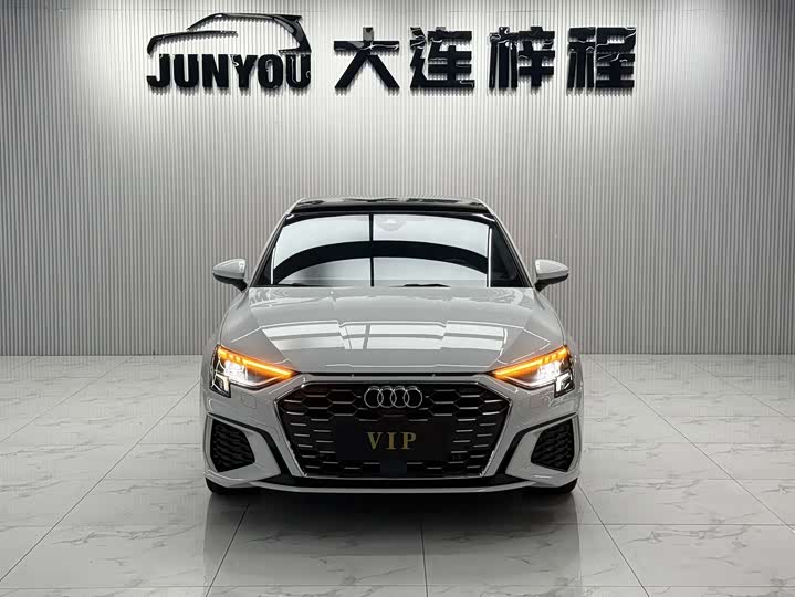 Audi A3, 2023 — фото 2 из 9
