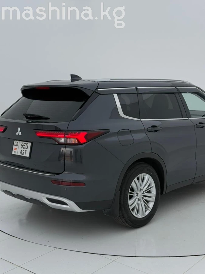 Mitsubishi Outlander, 2024 — фото 7 из 12