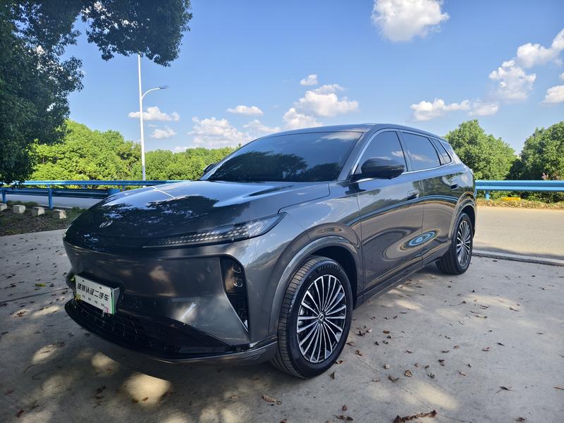 Dongfeng Aeolus L8, 2025 — купить в Санкт-Петербурге под ключ