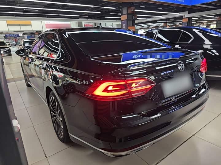 Volkswagen Phideon, 2023 — фото 5 из 9