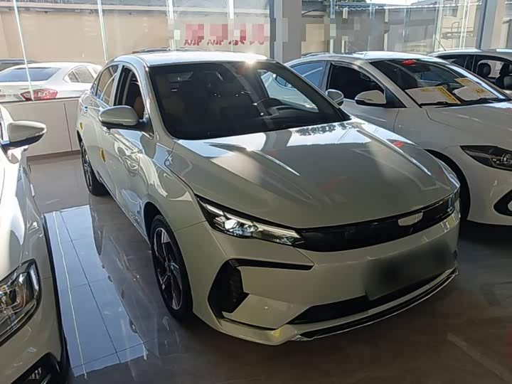 Geely Emgrand L Hi·P Hybrid, 2023 — фото 4 из 9