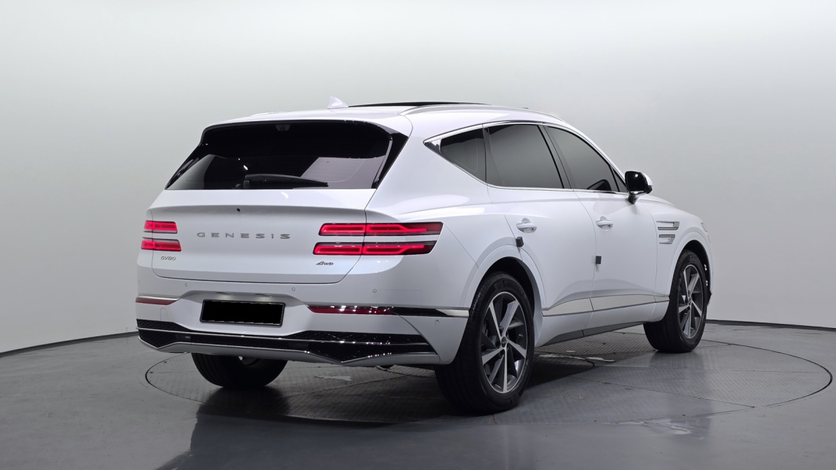 Genesis GV80, 2024 — фото 2 из 12